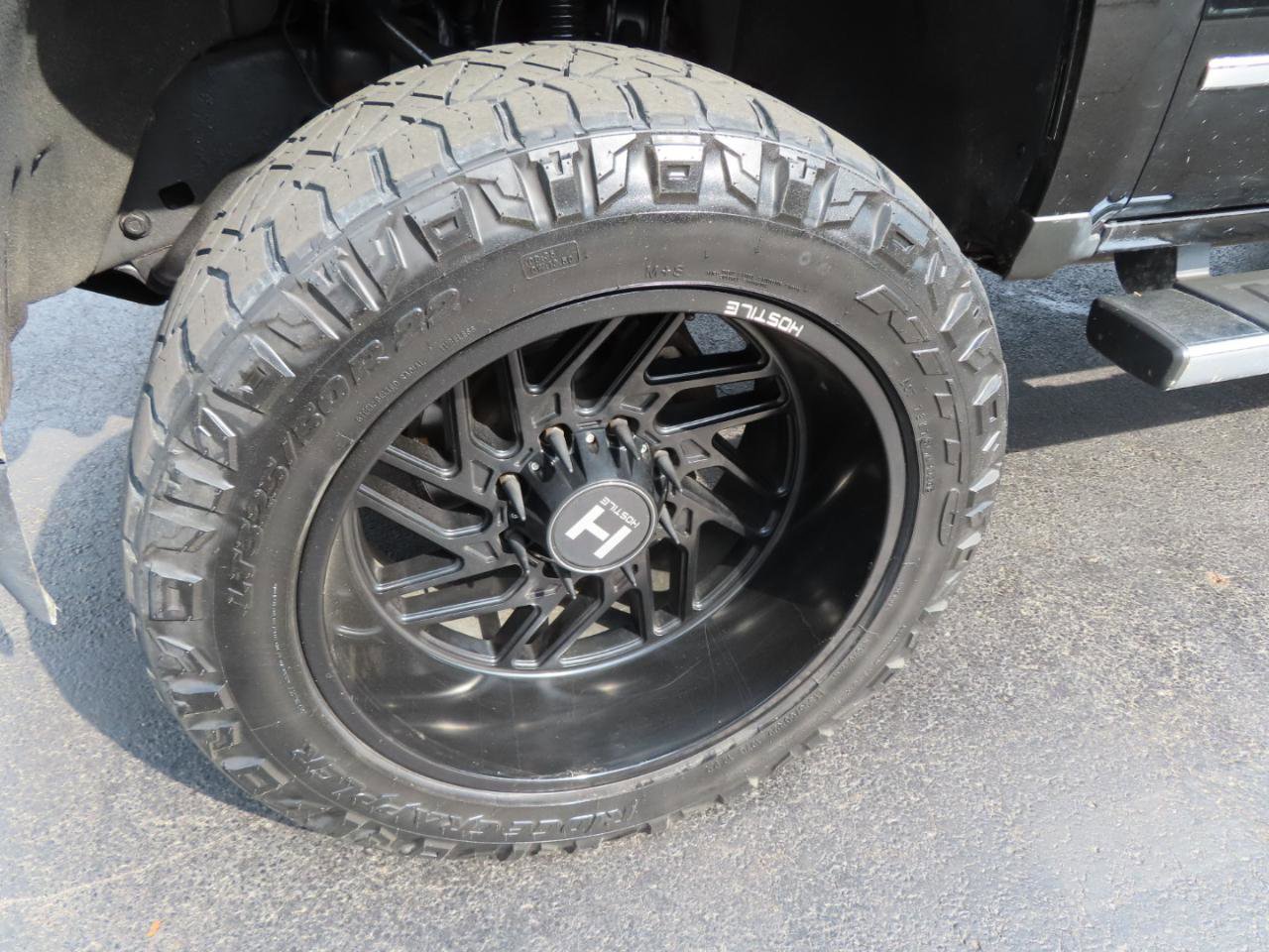 Used 2015 Chevrolet Silverado 2500 High Country w/ Duramax Plus Package AWD/4WD image 10