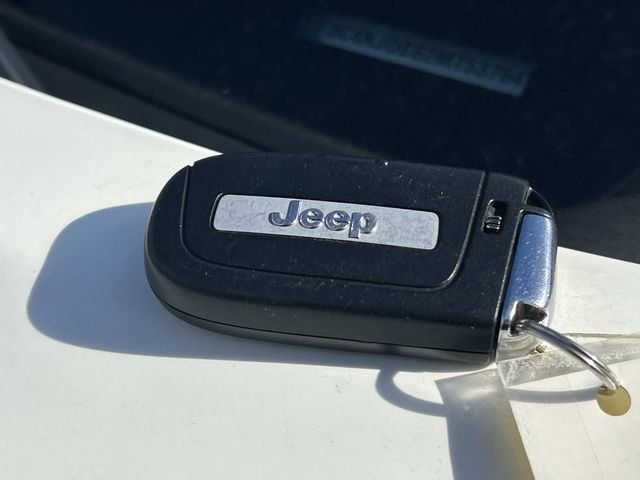 Used 2021 Jeep Compass Latitude image 19