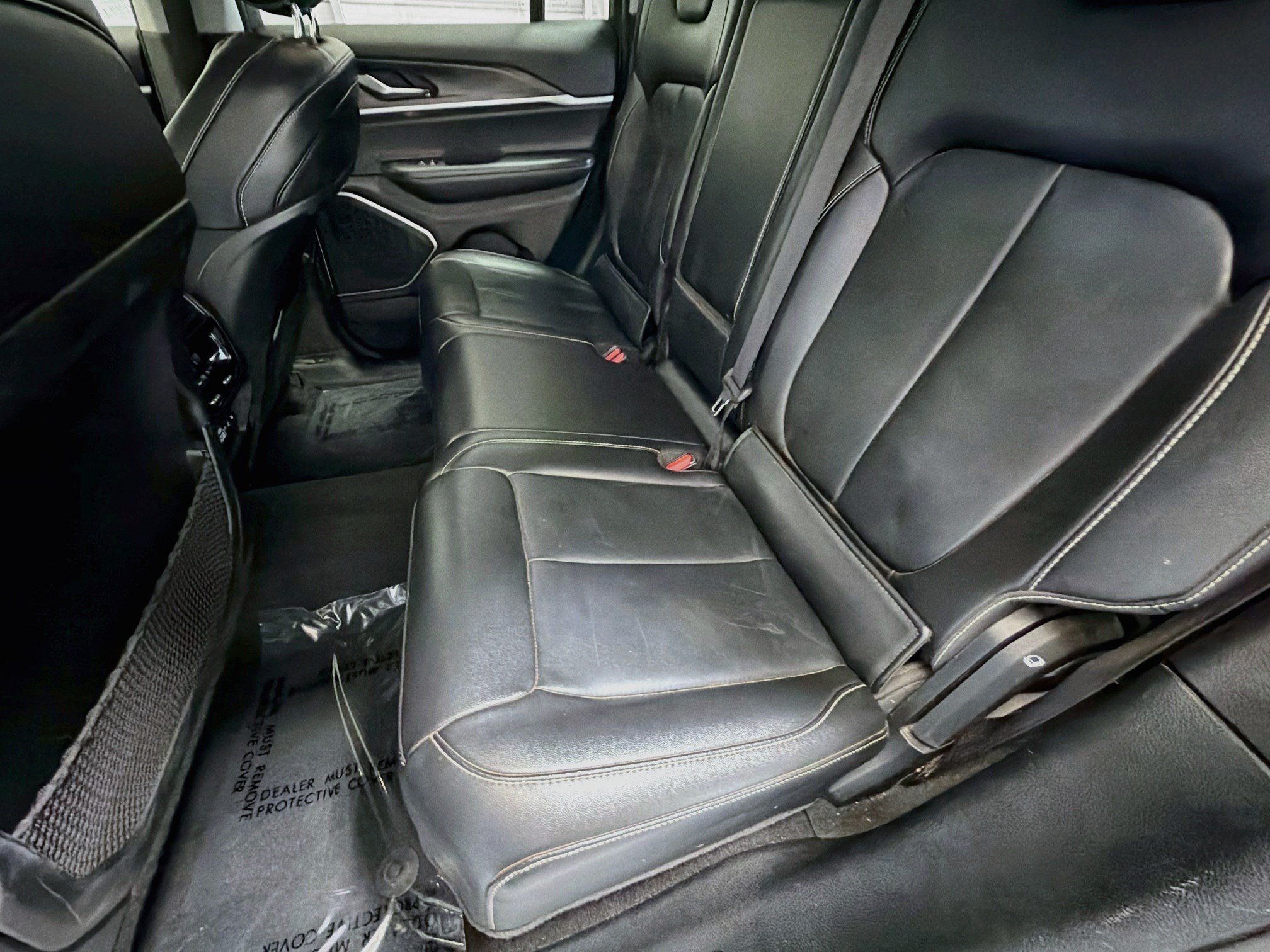 Used 2022 Jeep Grand Cherokee Limited RWD image 13