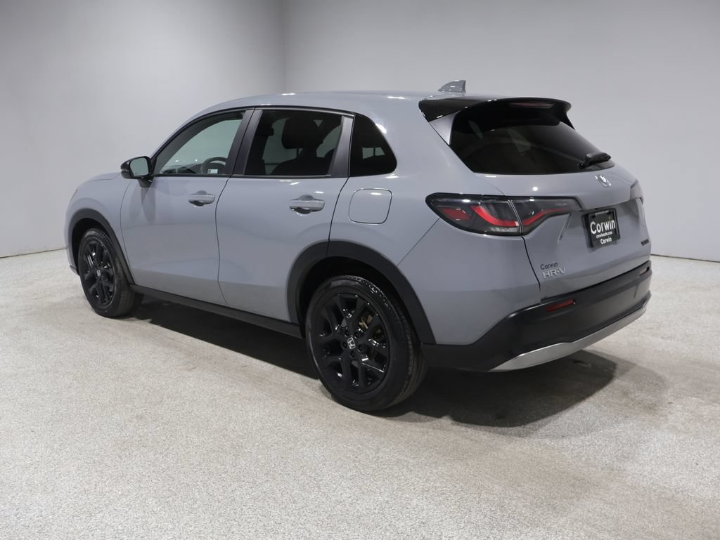 Used 2024 Honda HR-V Sport image 5