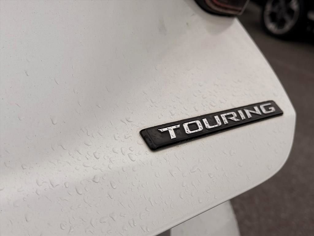 Used 2019 Toyota Avalon Touring w/ Advanced Safety Package FWD image 24