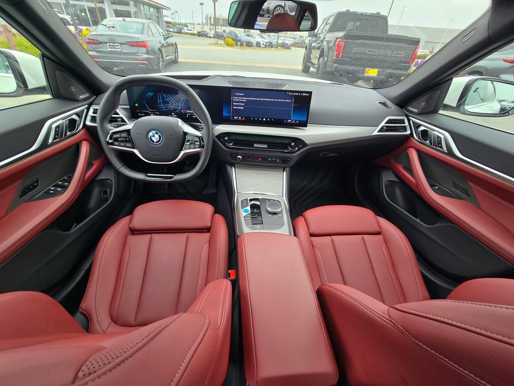 Used 2025 BMW i4 eDrive40 w/ Premium Package RWD image 10