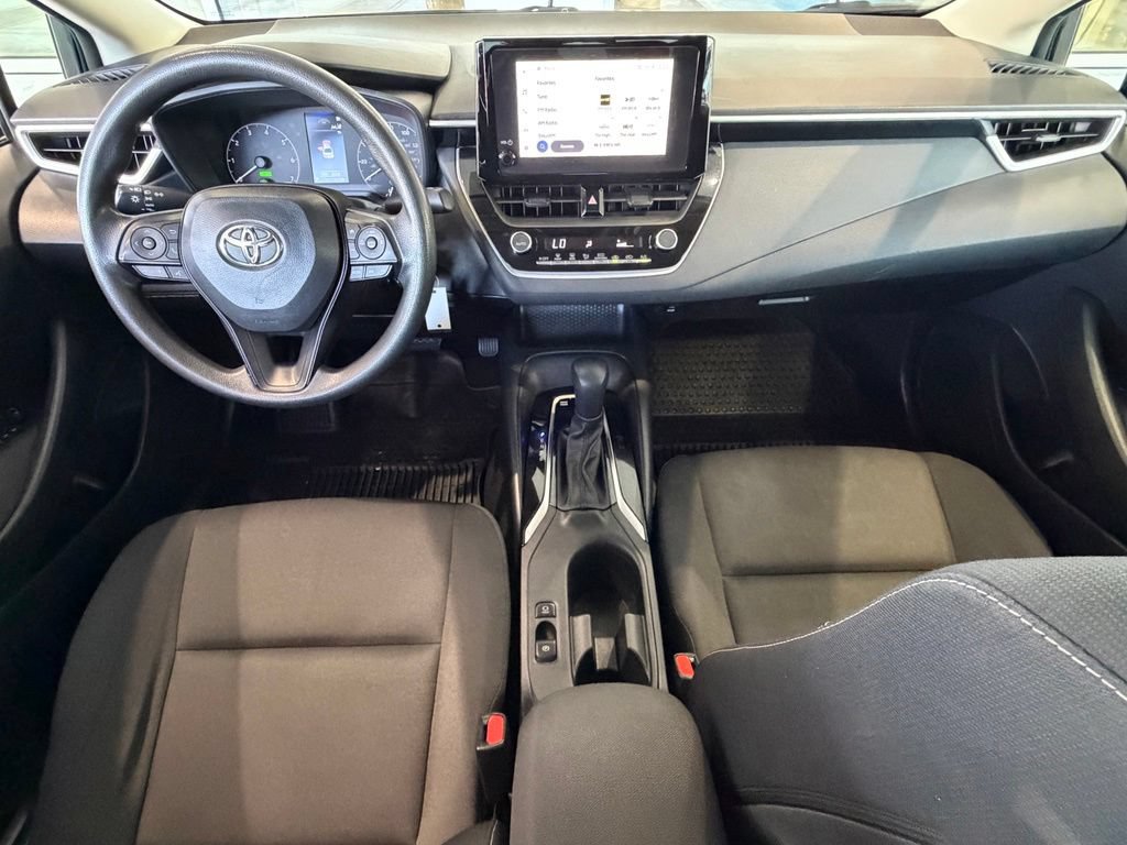 Used 2023 Toyota Corolla LE w/ Carpet Mat Package (TMS) FWD image 30