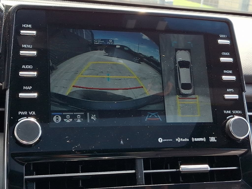 Used 2022 Toyota Avalon Limited w/ Advanced Safety Package FWD image 4