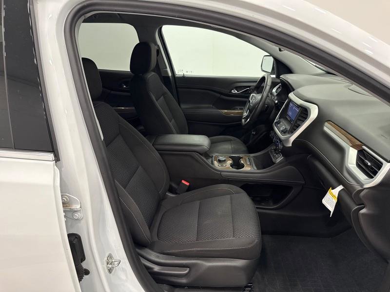 Used 2023 GMC Acadia SLE w/ Driver Convenience Package image 48