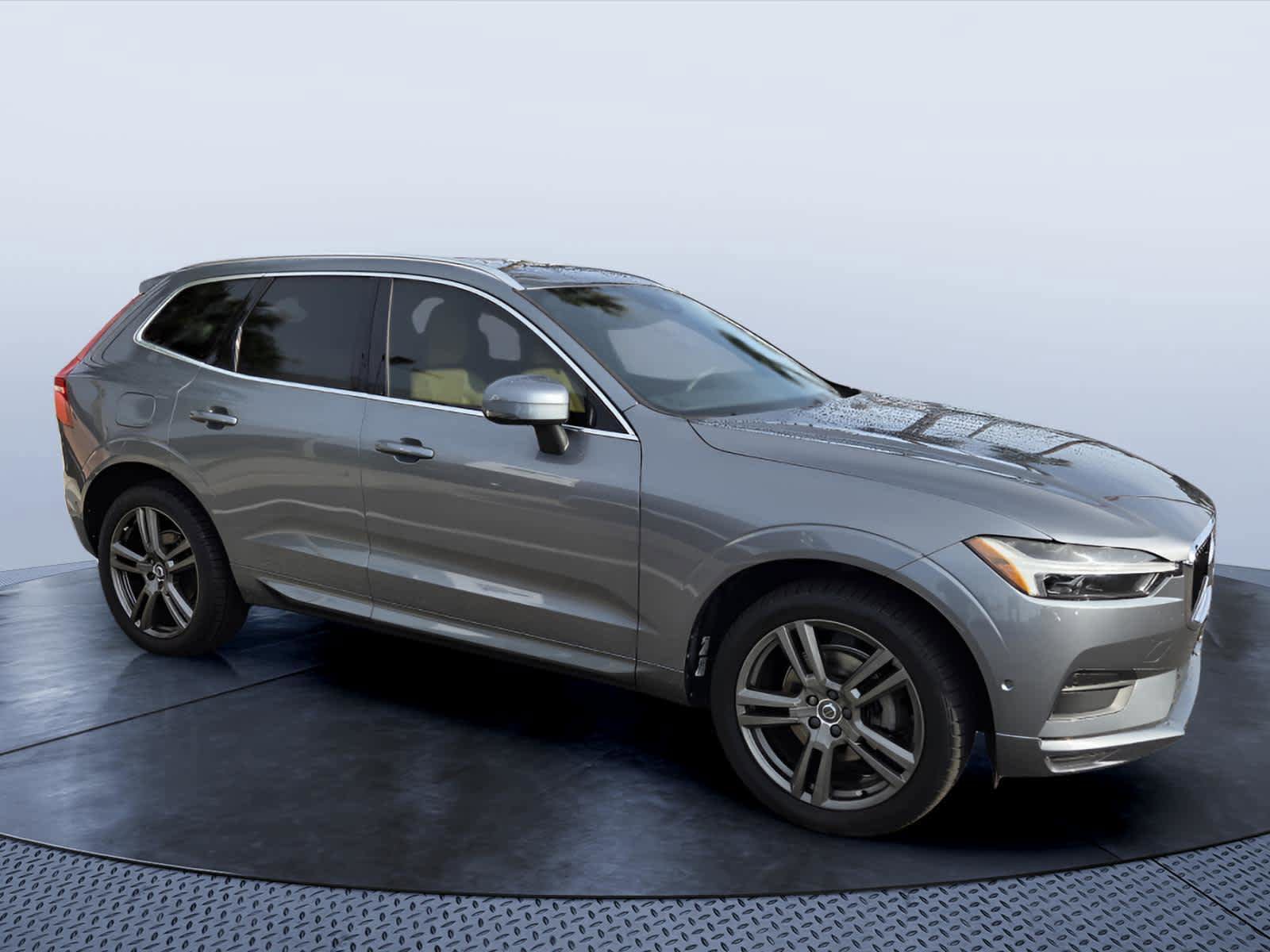 Used 2018 Volvo XC60 T5 Momentum w/ Vision Package AWD/4WD video 1