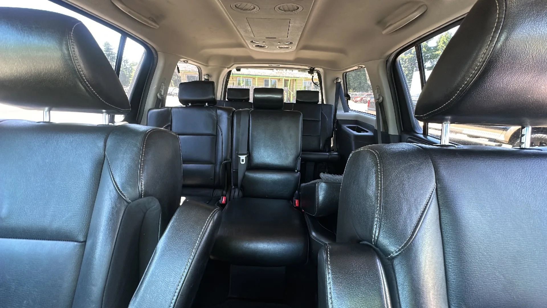 Used 2011 Nissan Armada SL w/ DVD FES Pkg AWD/4WD image 10