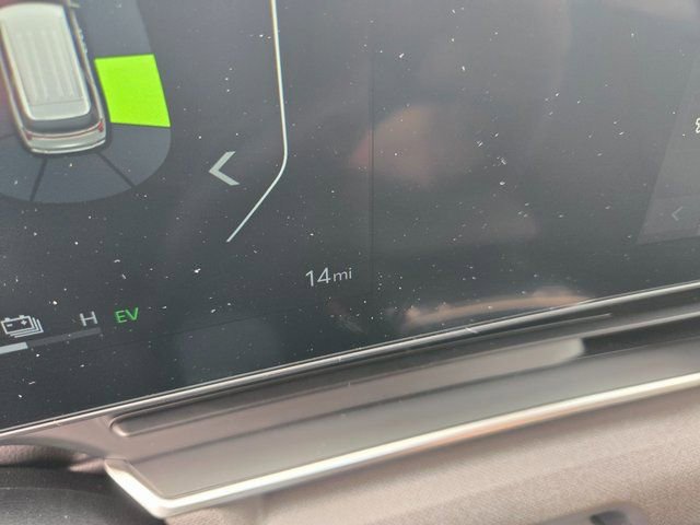 New 2025 Kia Carnival SX image 3