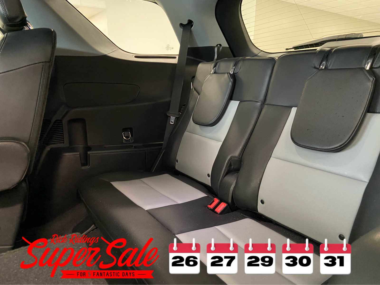 Used 2023 Ford Explorer XLT w/ Equipment Group 202A image 17