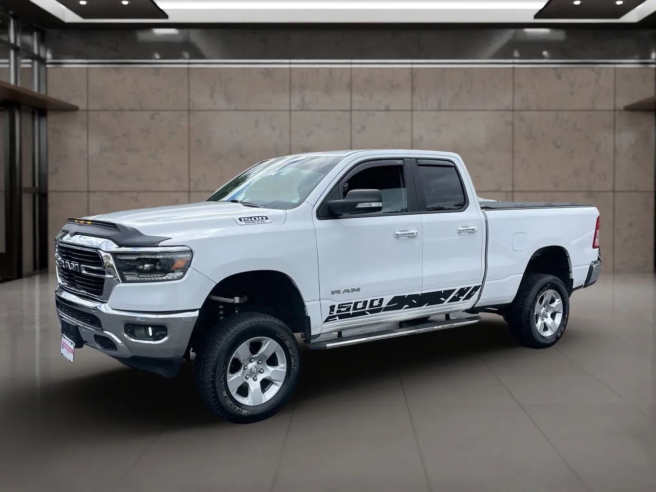 Used 2020 RAM 1500 Big Horn image 1