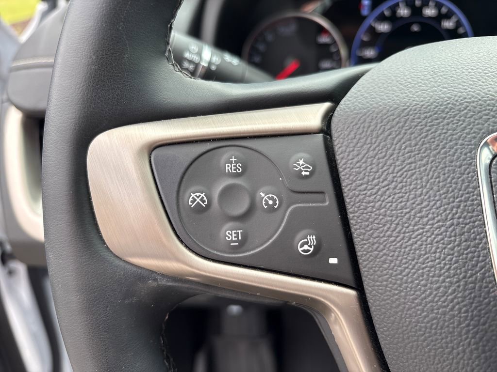 Used 2024 GMC Terrain Denali w/ Denali Premium Package AWD/4WD image 21