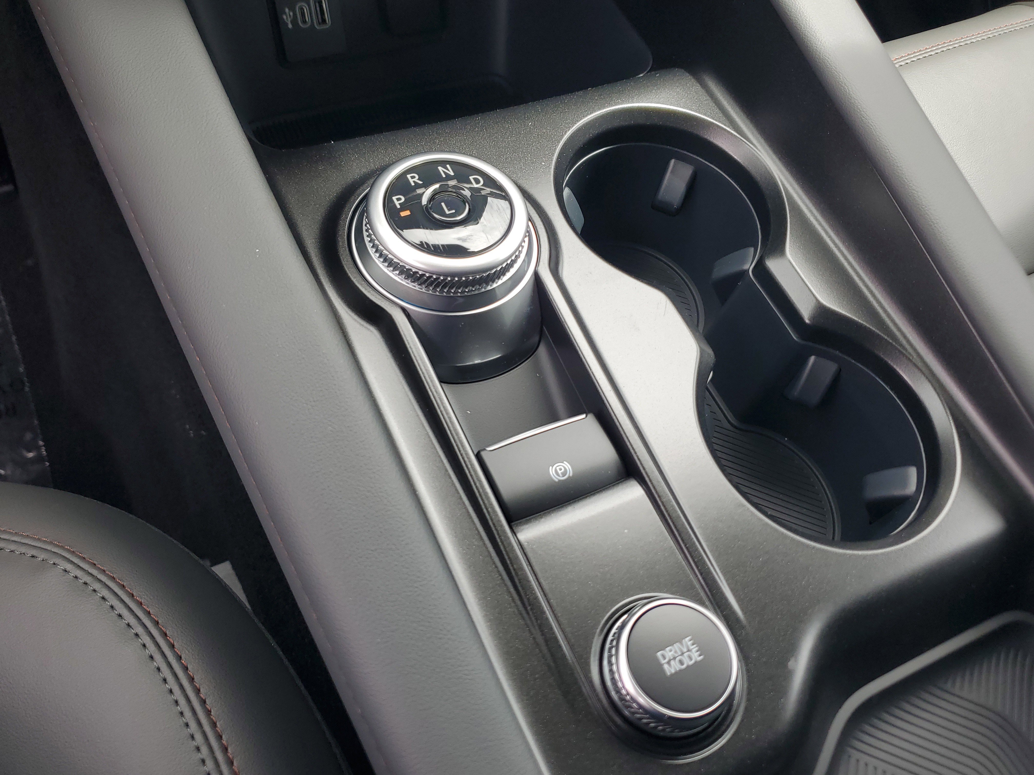 New 2026 Ford Explorer Active image 17