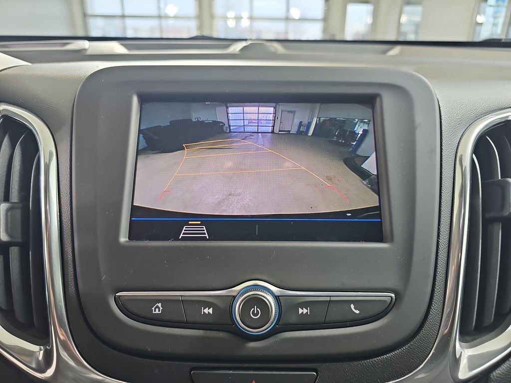 Used 2020 Chevrolet Equinox LT image 29