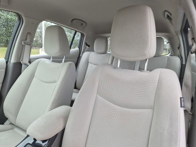 Used 2011 Nissan Leaf SL image 14