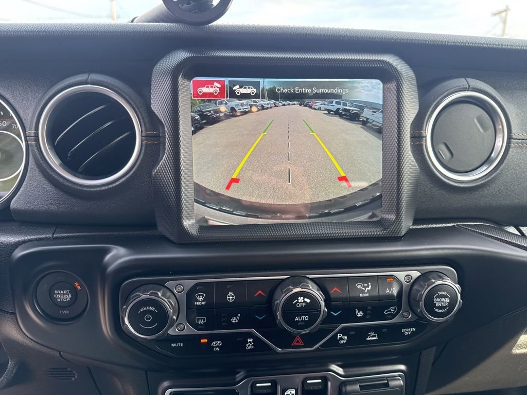 Used 2021 Jeep Wrangler Unlimited Rubicon w/ Dual Top Group AWD/4WD image 14