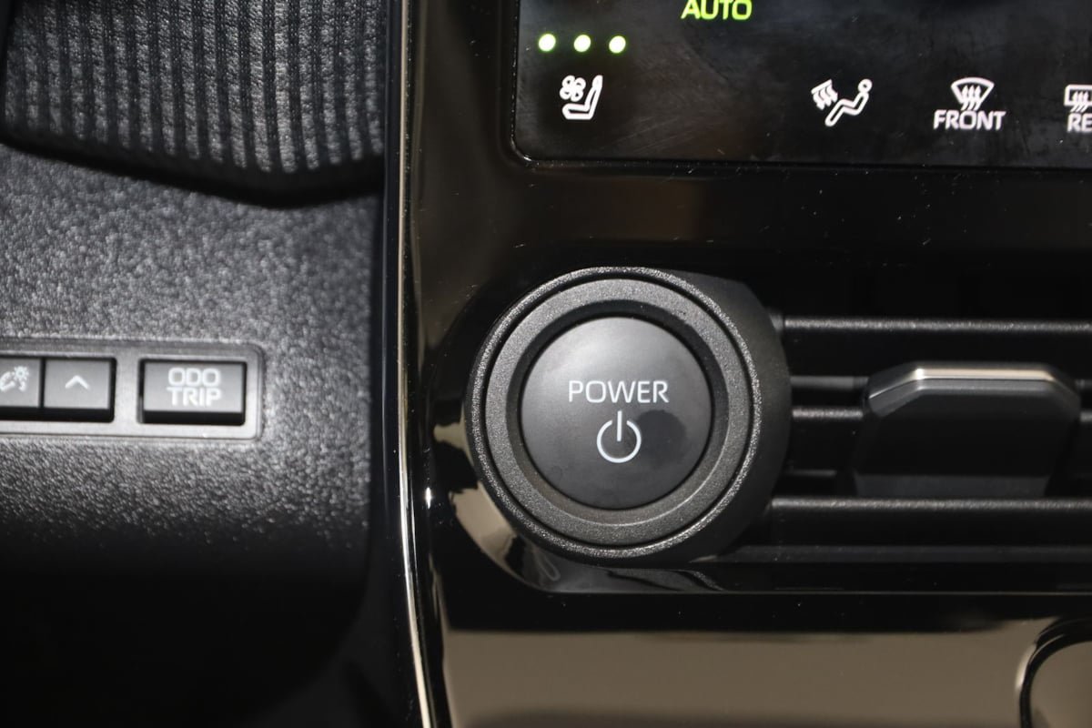 Used 2023 Toyota bZ4X AWD w/ Weather Package image 8