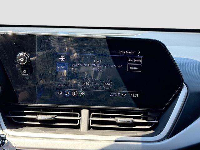 Used 2024 Chevrolet Trax LS w/ LS Convenience Package image 14