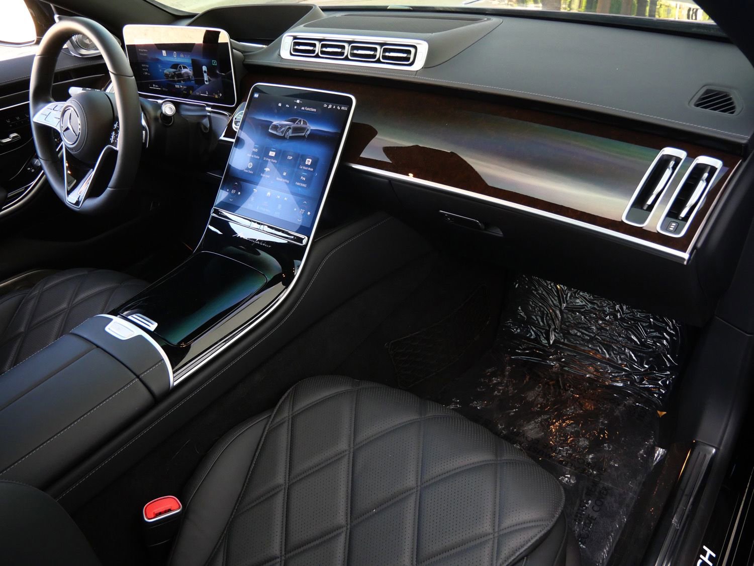 Used 2024 Mercedes-Benz Maybach S 680 4MATIC image 29