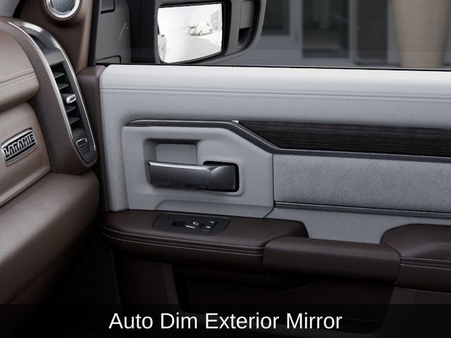 New 2025 RAM 2500 Laramie AWD/4WD image 30