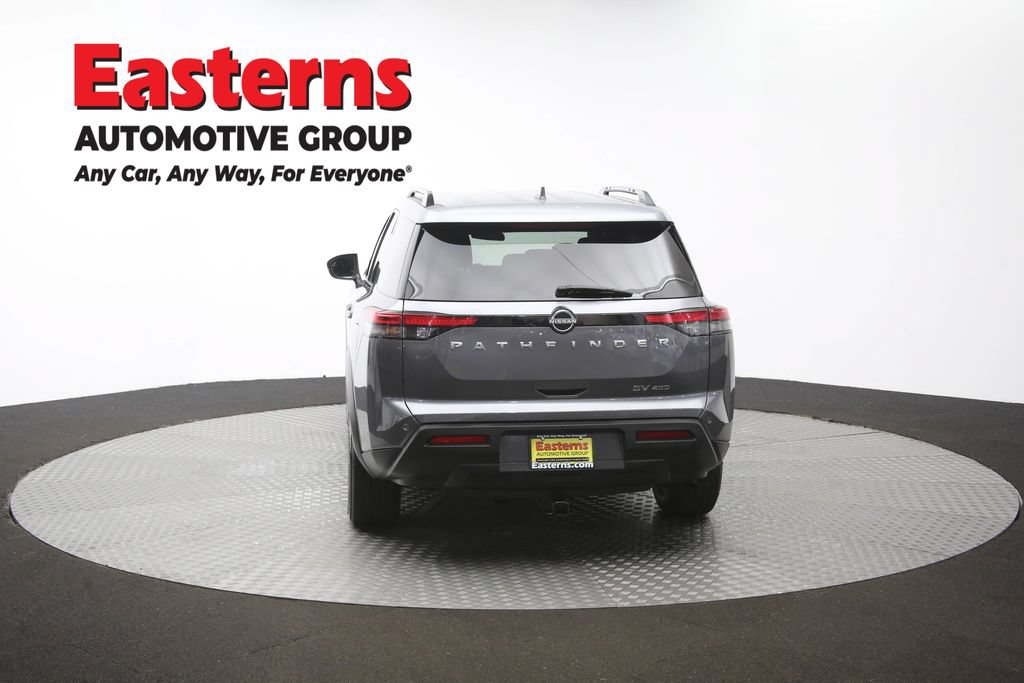 Used 2022 Nissan Pathfinder SV AWD/4WD image 39