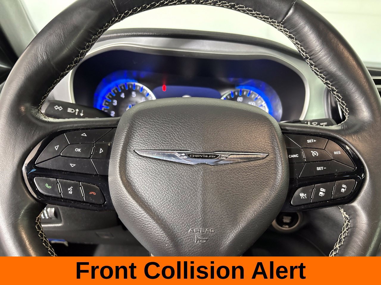 Used 2021 Chrysler Pacifica Touring w/ S Appearance Package FWD image 14