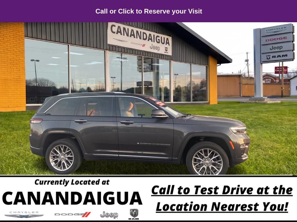 Used 2022 Jeep Grand Cherokee Summit AWD/4WD image 13