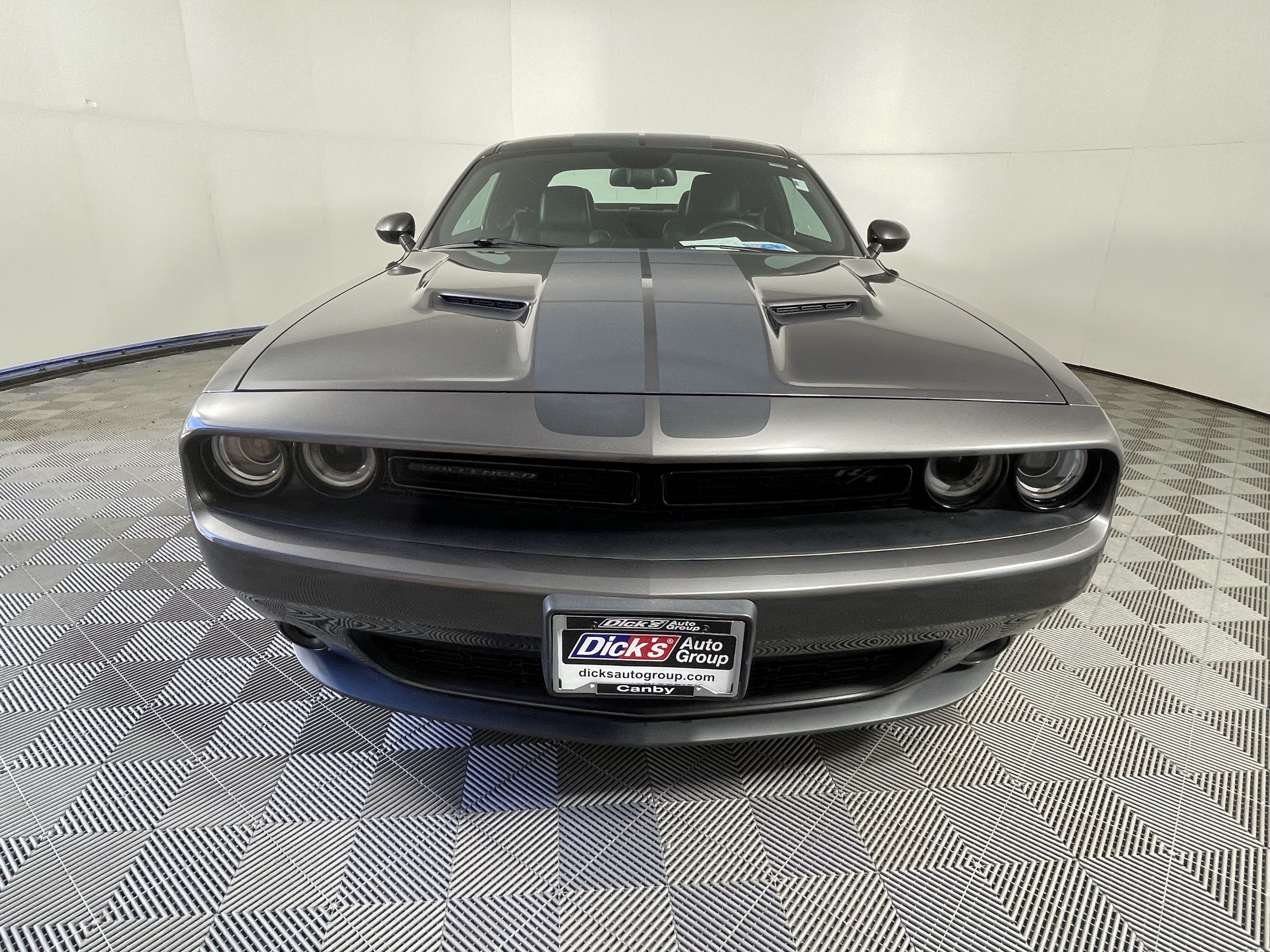 Used 2016 Dodge Challenger R/T Plus RWD image 9