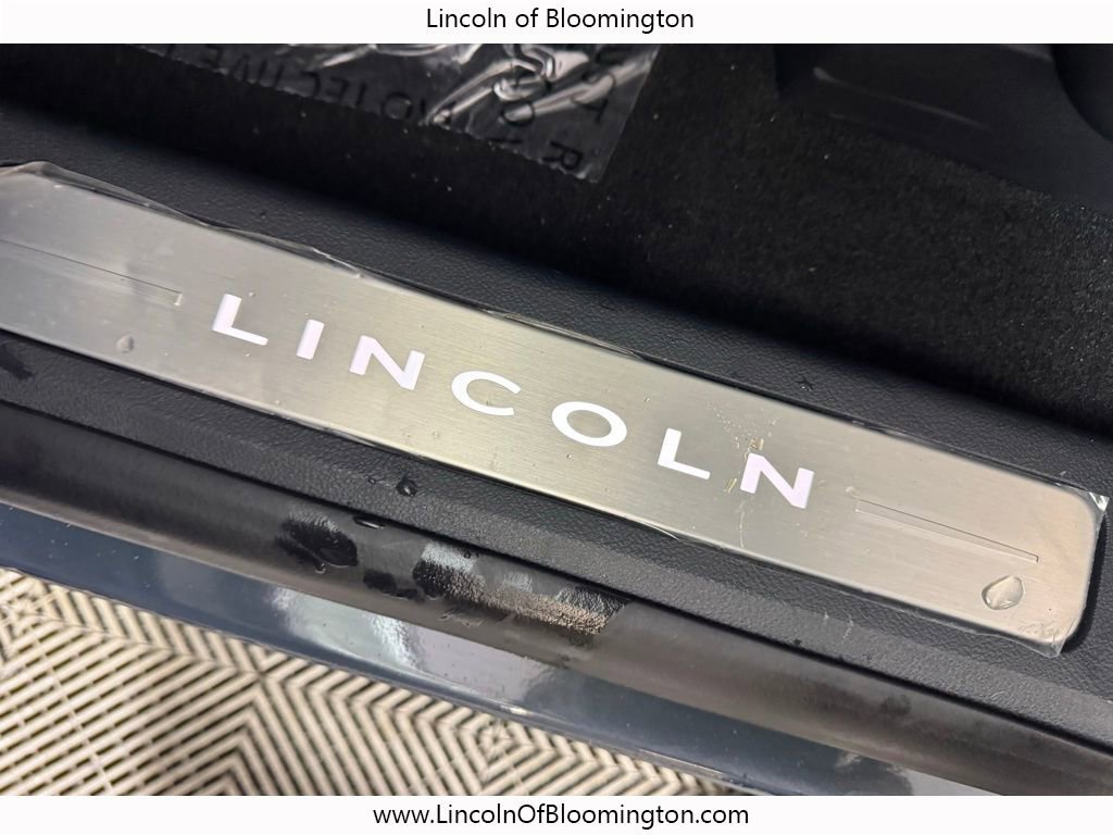 New 2026 Lincoln Aviator Black Label w/ Dynamic Handling Package image 38