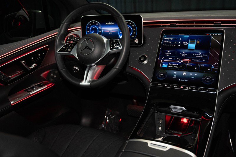 Certified 2024 Mercedes-Benz EQE 350+ SUV image 18