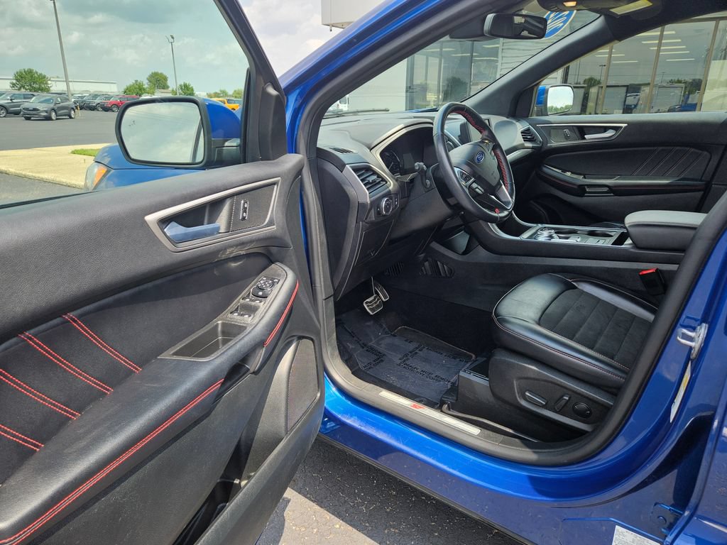 Used 2023 Ford Edge ST-Line AWD/4WD image 14