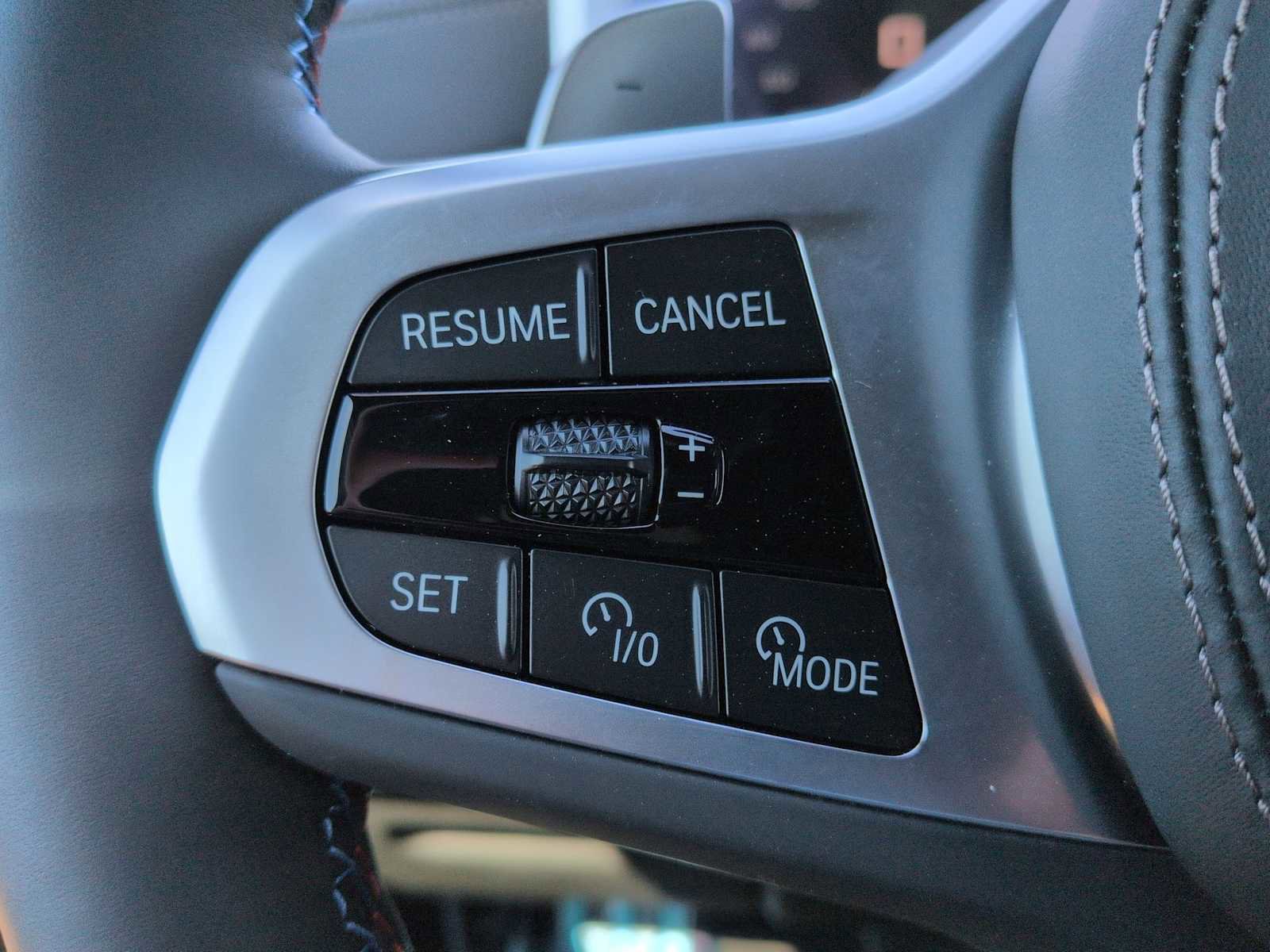 New 2026 BMW X5 M60i w/ Executive Package image 26