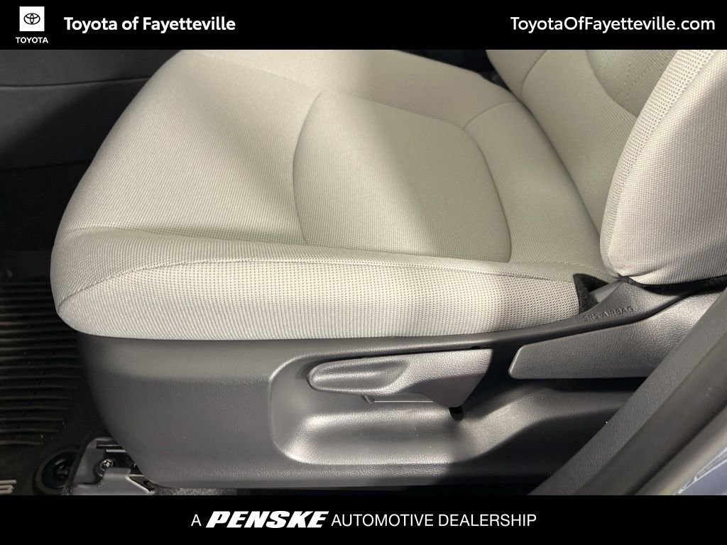 New 2026 Toyota Corolla Cross L image 21