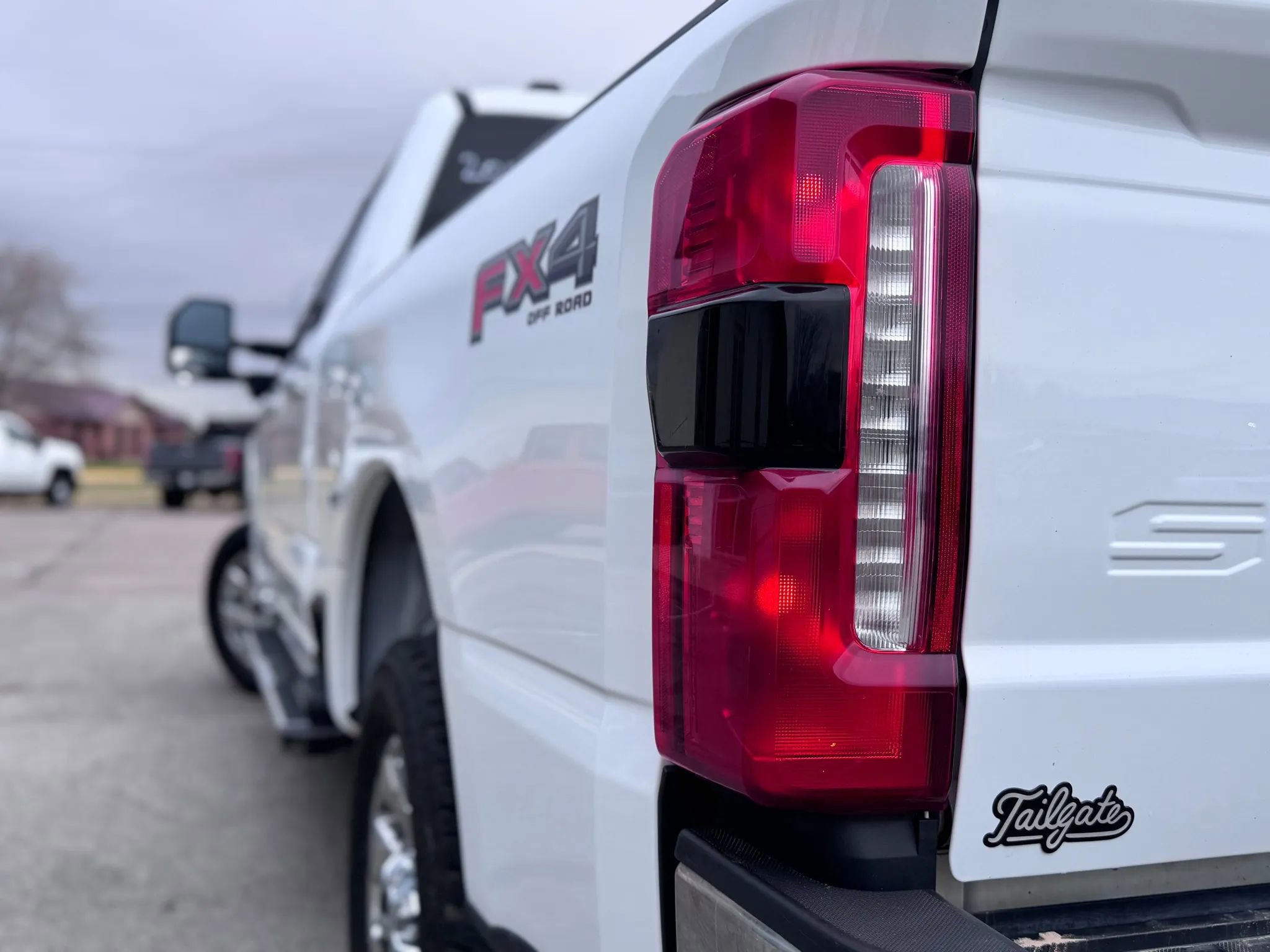 Used 2023 Ford F250 Lariat w/ Chrome Package image 44