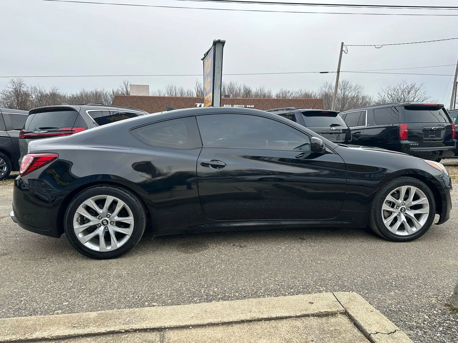 Used 2013 Hyundai Genesis 2.0T image 7