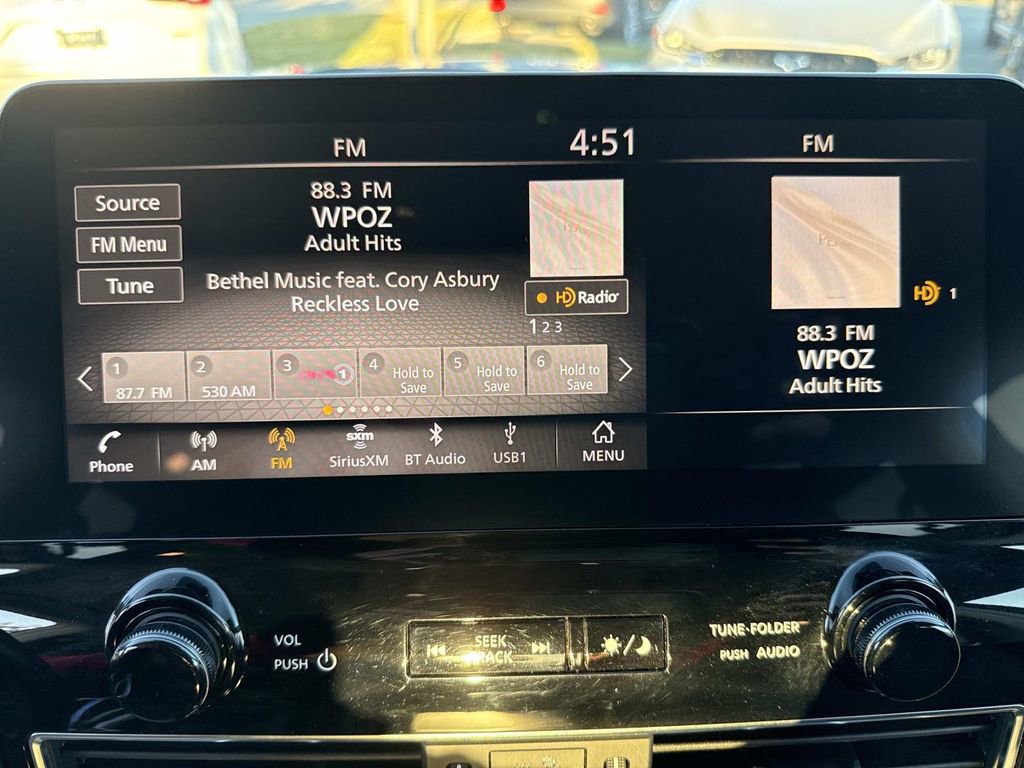 Used 2023 Nissan Armada SL w/ Captain's Chairs Package image 31