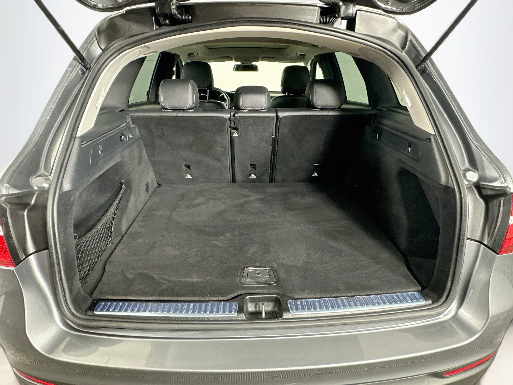 Used 2019 Mercedes-Benz GLC 300 image 30