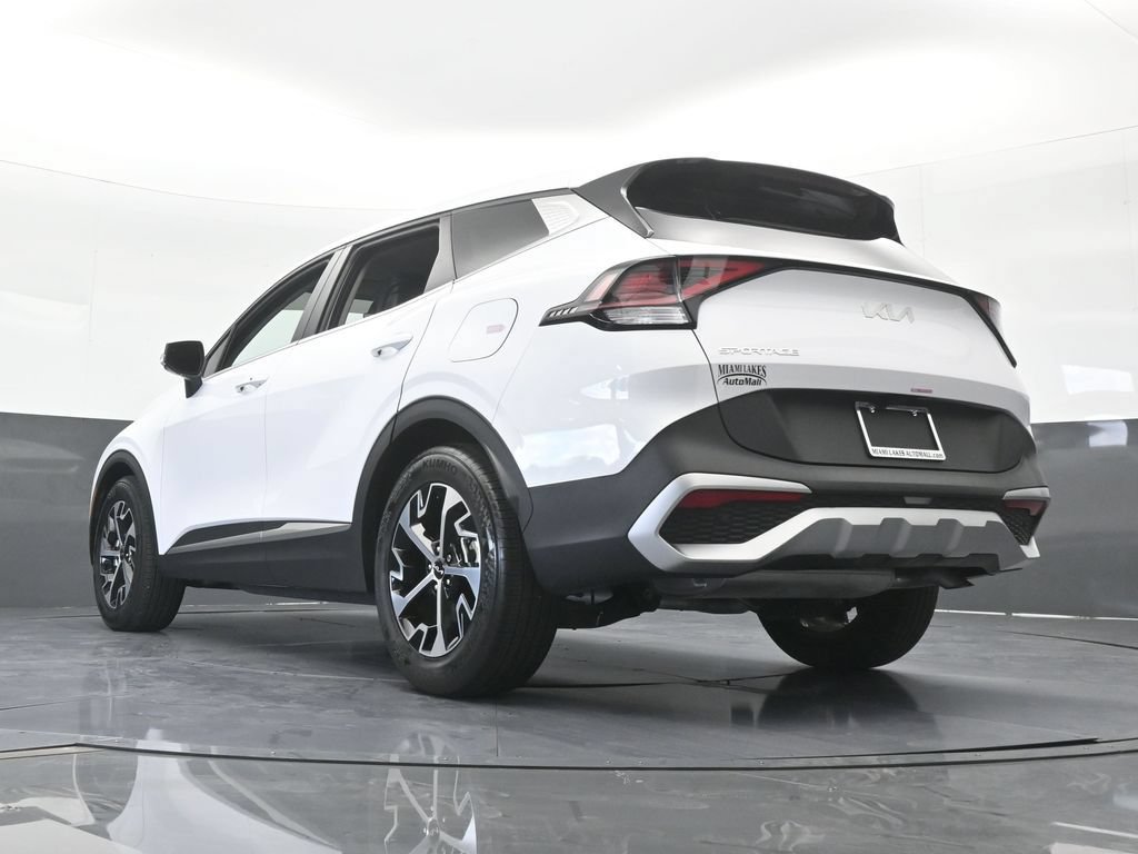 Used 2025 Kia Sportage EX FWD image 59
