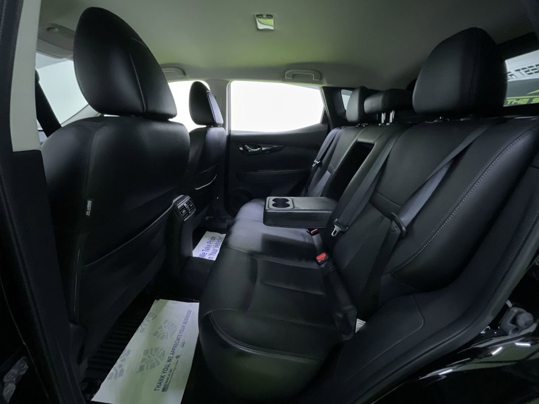 Used 2018 Nissan Rogue Sport SL image 27