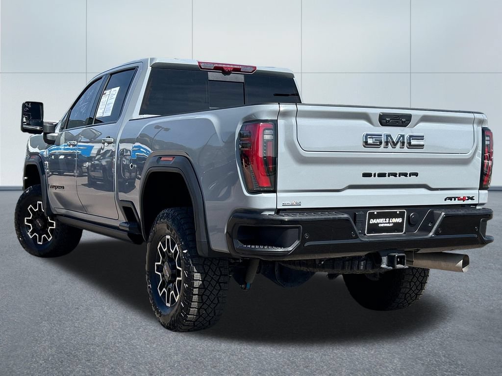 Used 2025 GMC Sierra 2500 AT4X AWD/4WD image 36