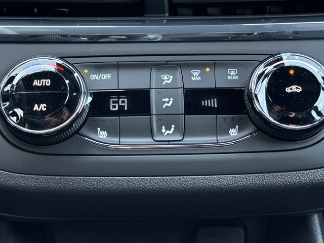 New 2026 Buick Envista Sport Touring w/ Convenience I Package FWD image 17