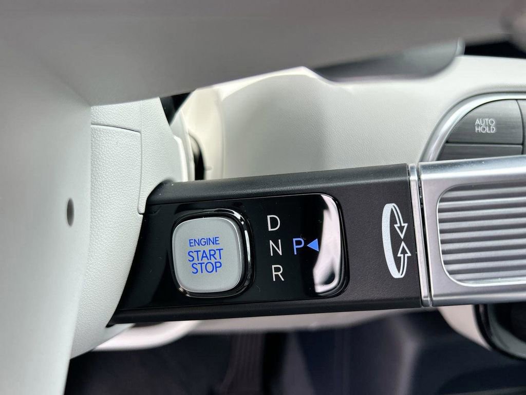 Certified 2026 Hyundai Palisade Calligraphy FWD image 34