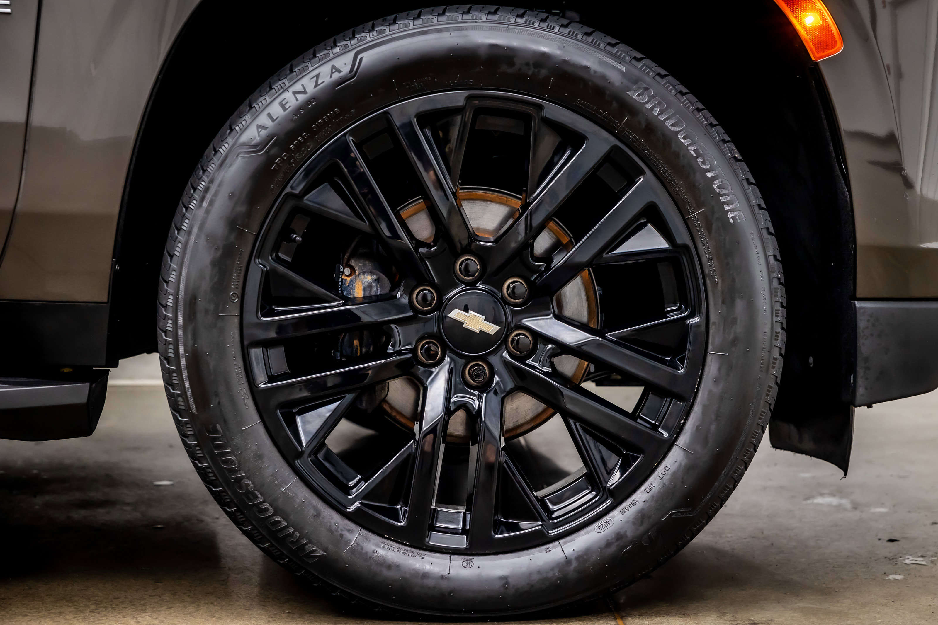 Used 2021 Chevrolet Tahoe Premier w/ Premium Package image 35