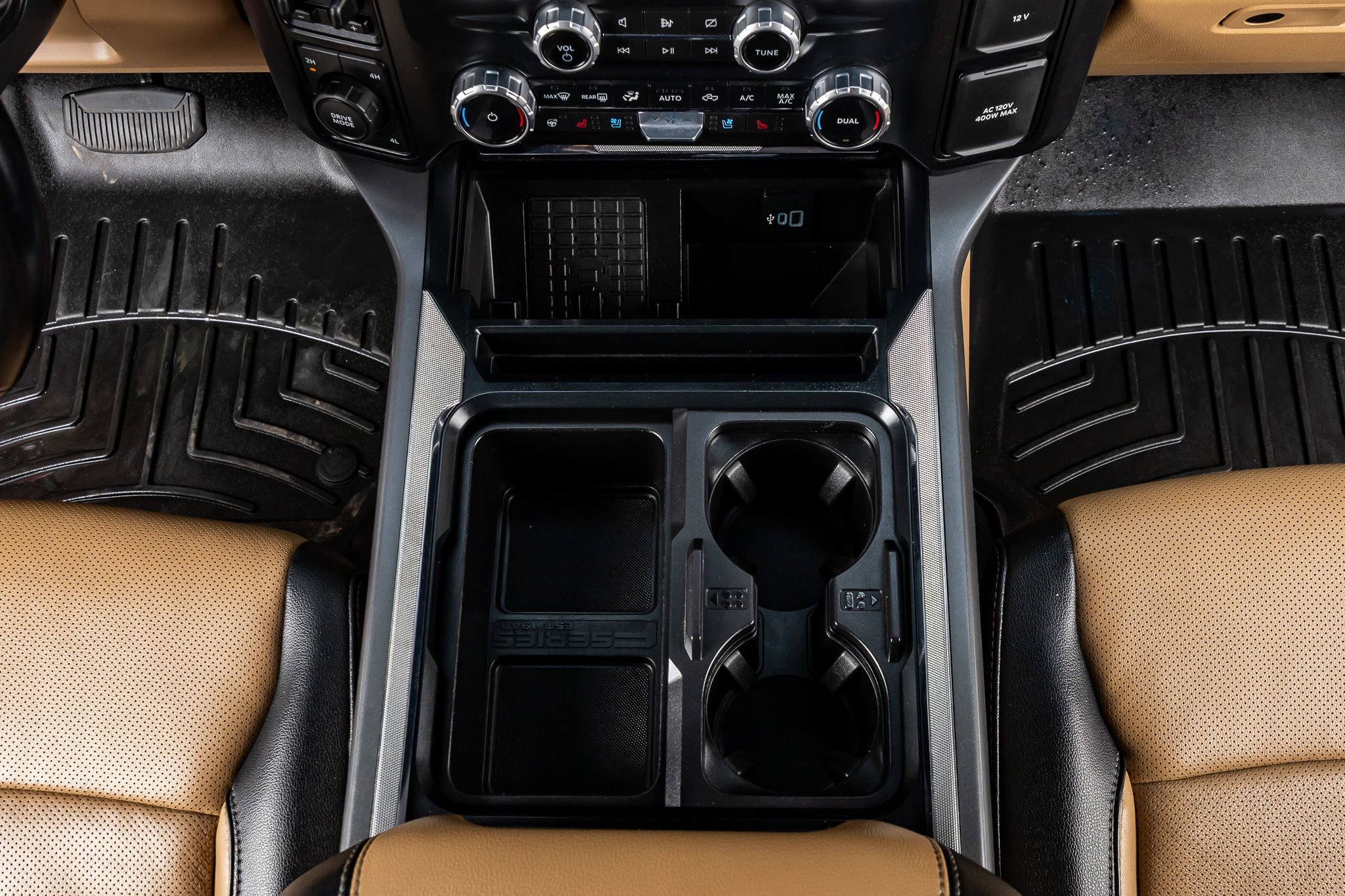 Used 2023 Ford F450 Lariat w/ Lariat Ultimate Package image 27