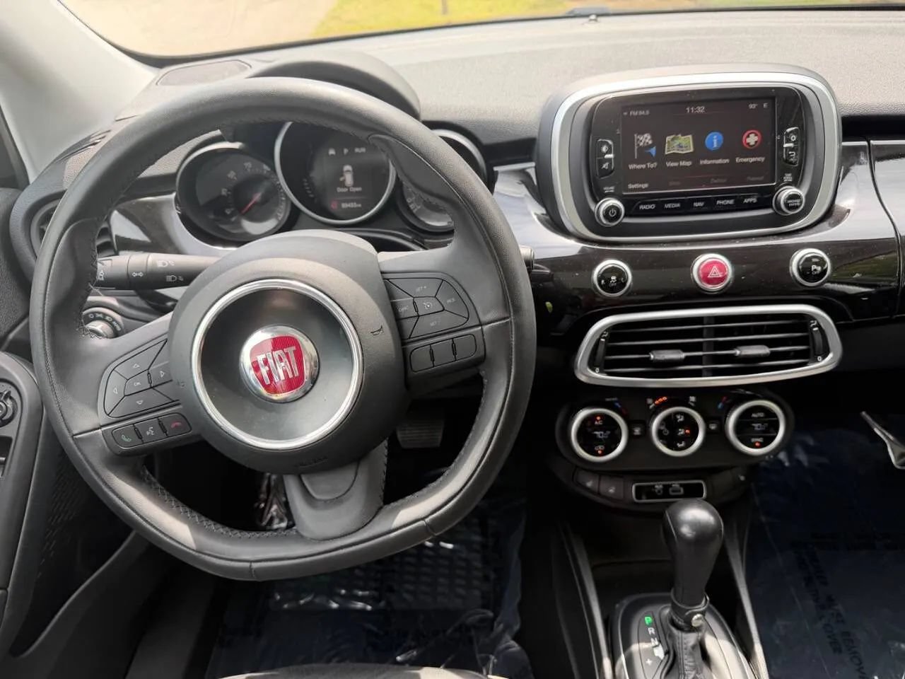 Used 2017 FIAT 500X Lounge w/ Lounge Premium Package (FWD) image 17