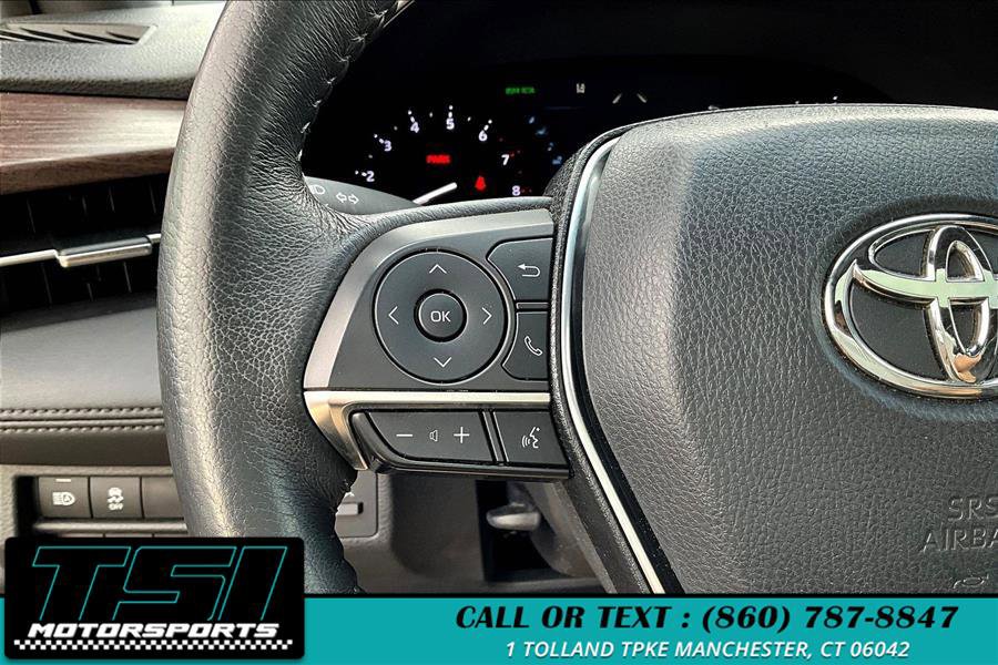 Used 2019 Toyota Avalon XLE FWD image 18