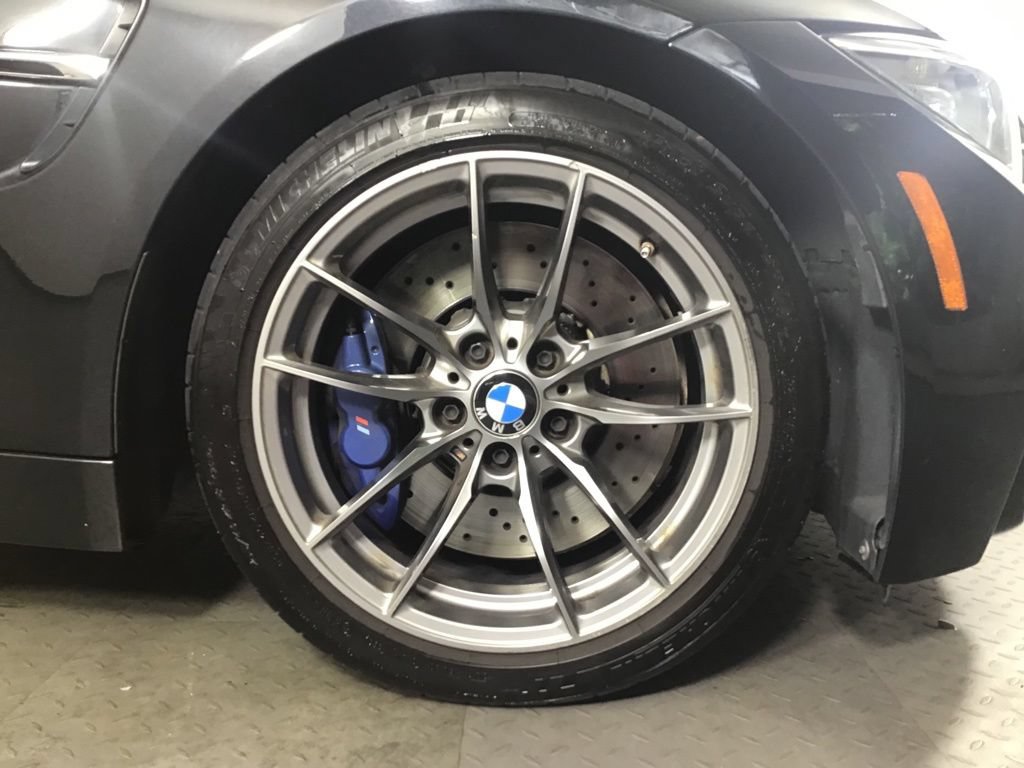 Used 2015 BMW M4 Convertible RWD image 14