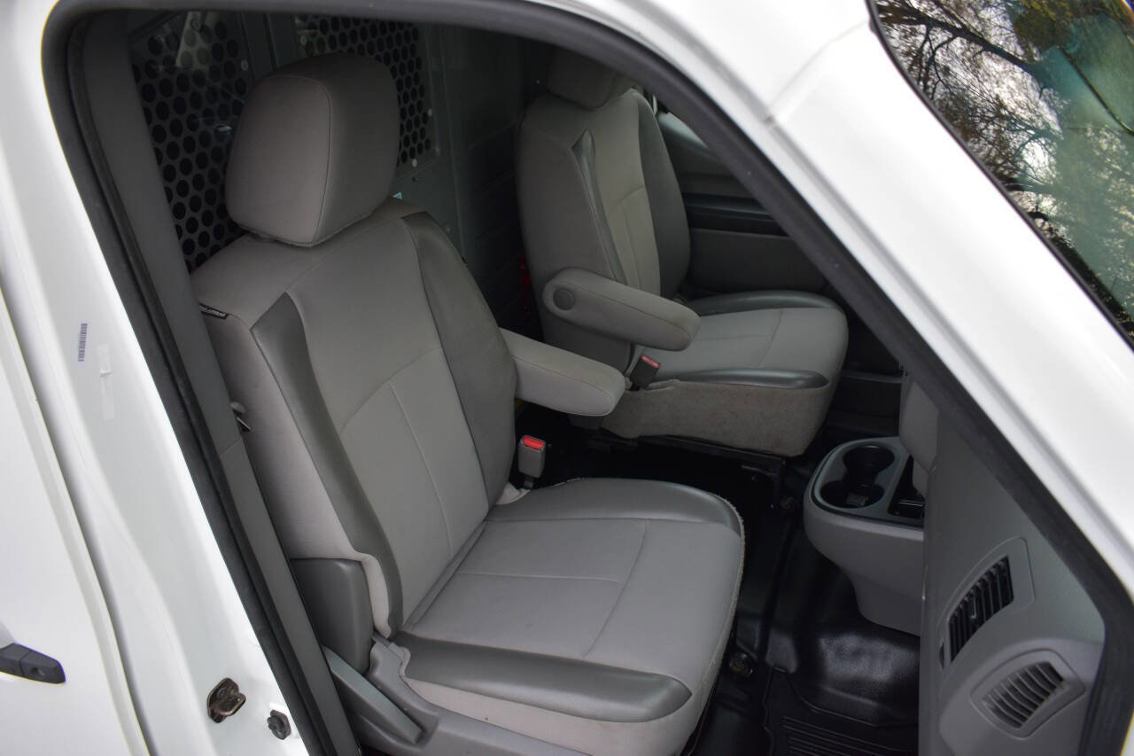 Used 2018 Nissan NV 1500 SV w/ Navigation Package image 19