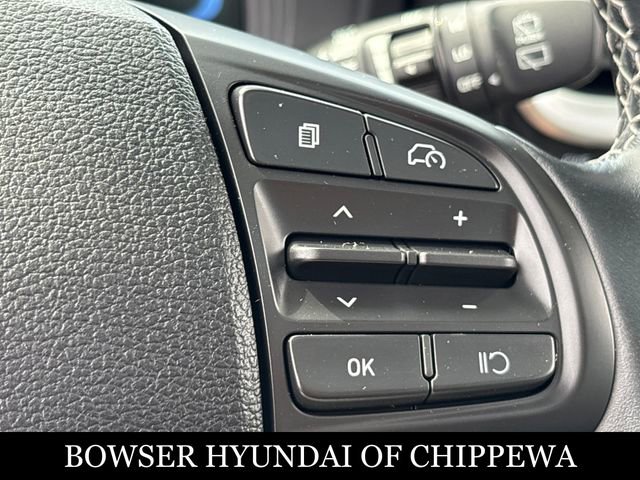 Certified 2023 Hyundai Venue SEL w/ Cargo Package image 18