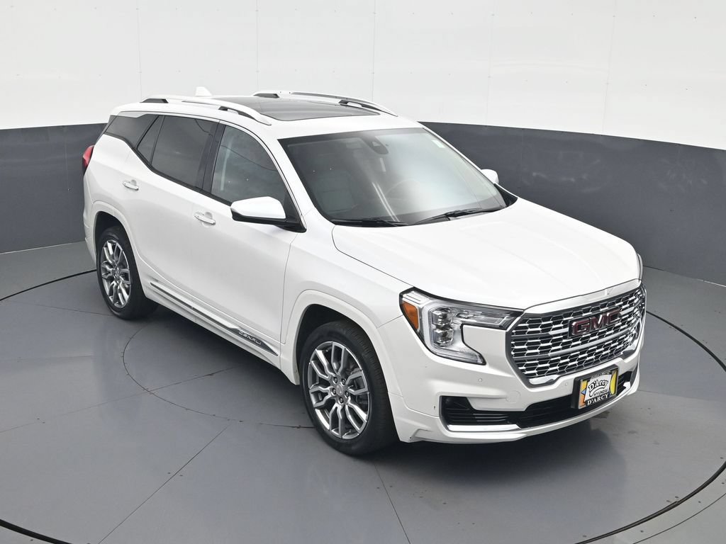 Used 2023 GMC Terrain Denali AWD/4WD image 16