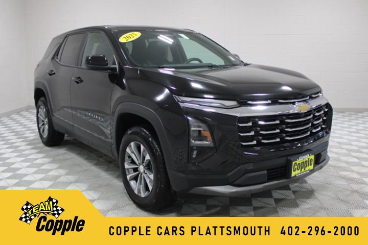 Used 2025 Chevrolet Equinox LT image 1